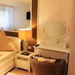 Tiffany's Ferienapartments Sind Alles, Ausser... Gewoehnlich!!!