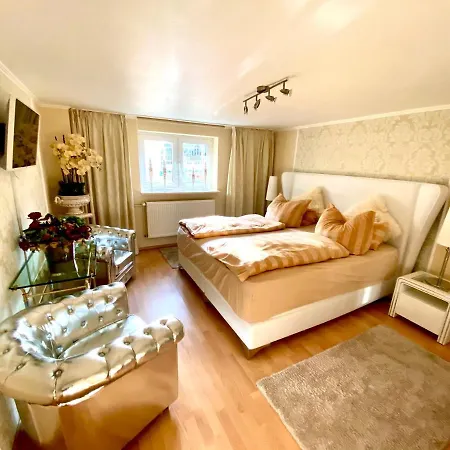 Tiffany's Ferienapartments Sind Alles, Ausser... Gewoehnlich!!! Timmendorfer Strand