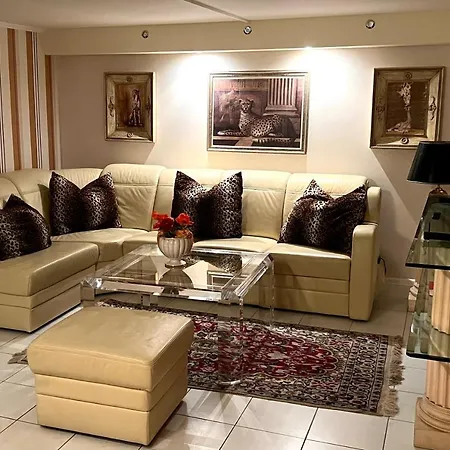 Tiffany's Ferienapartments Sind Alles, Ausser... Gewoehnlich!!! Apartmán Timmendorfer Strand
