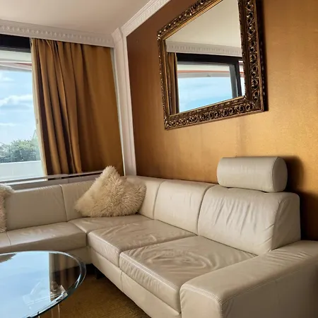 Tiffany's Ferienapartments Sind Alles, Ausser... Gewoehnlich!!! شقة *