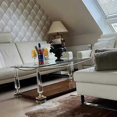 Tiffany's Ferienapartments Sind Alles, Ausser... Gewoehnlich!!! Apartmán *